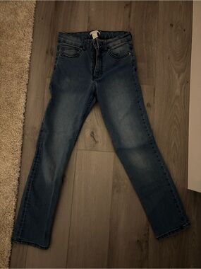 H&M Light Blue High-Rise Straight Jeans